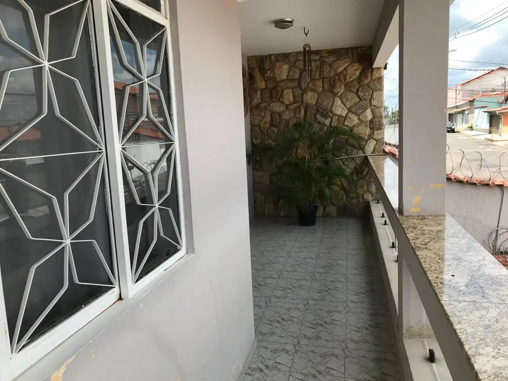 Casa, 4 quartos, 230 m² - Foto 3