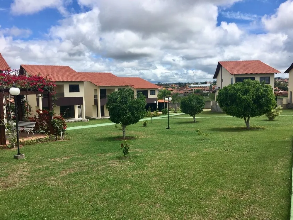 Casa, 4 quartos, 162 m² - Foto 1