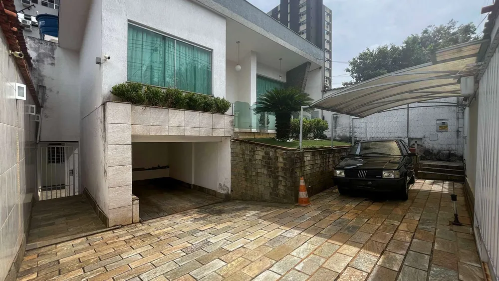 Casa, 7 quartos, 440 m² - Foto 1