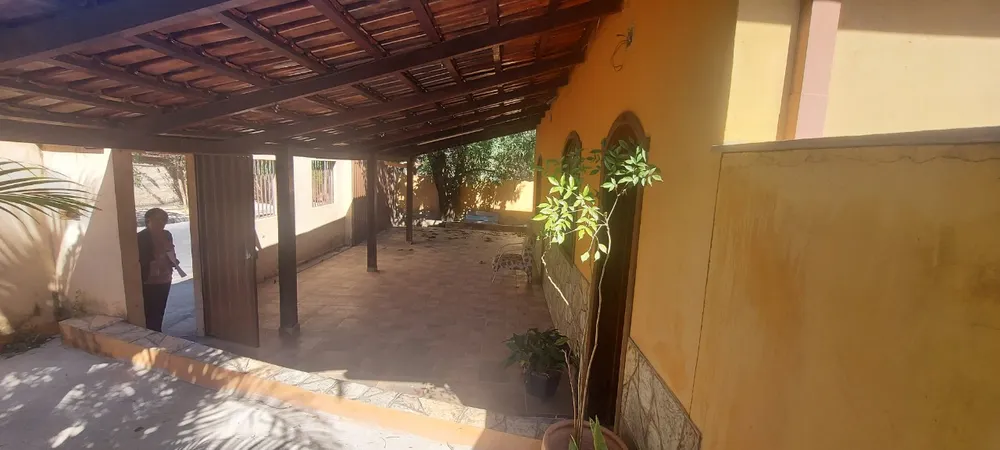 Chácara, 3 quartos, 861 m² - Foto 4