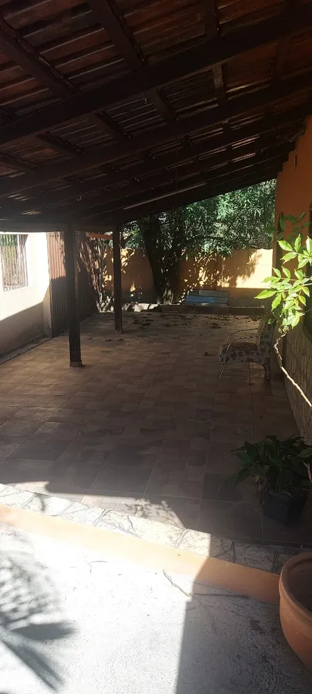 Chácara, 3 quartos, 861 m² - Foto 3