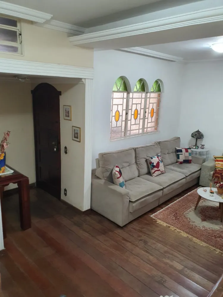 Casa, 4 quartos, 240 m² - Foto 2