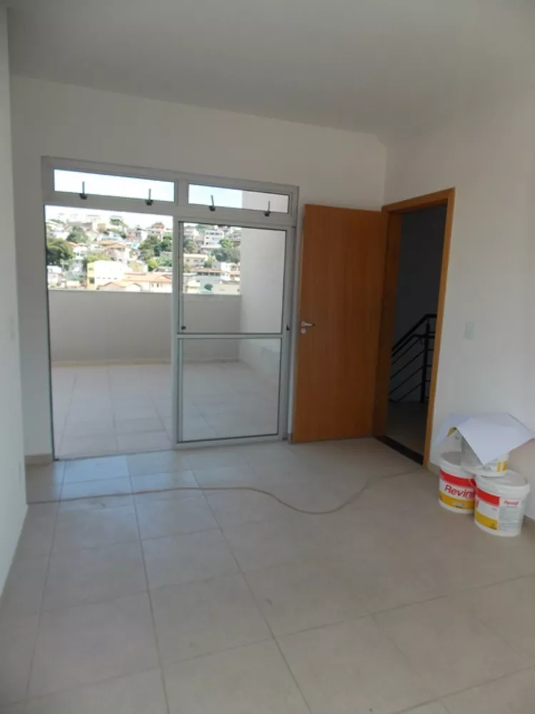 Cobertura à venda com 2 quartos, 91m² - Foto 3