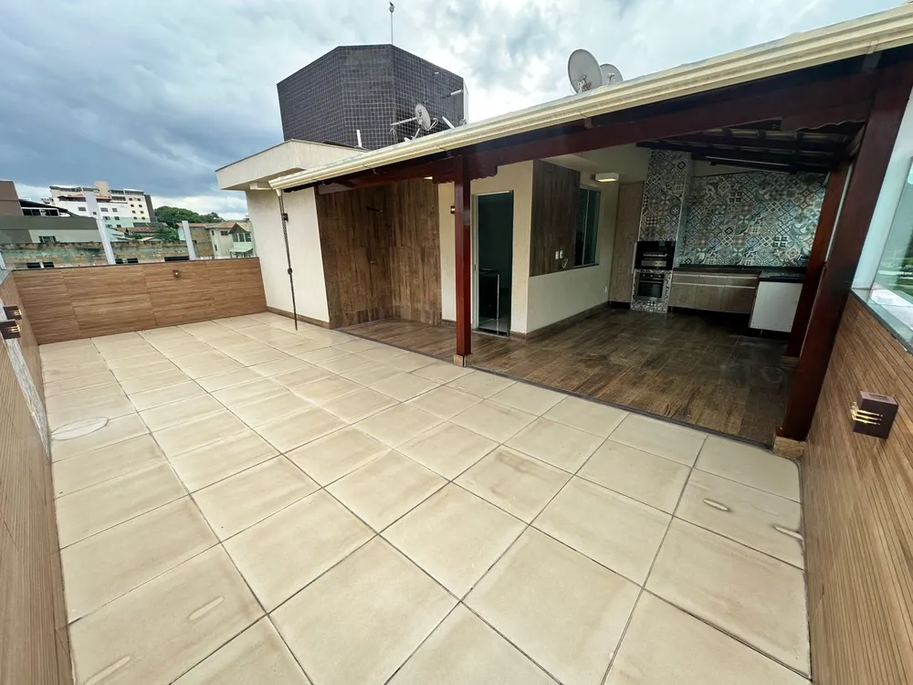 Cobertura, 3 quartos, 200 m² - Foto 2