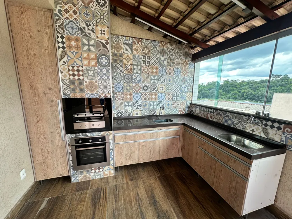 Cobertura, 3 quartos, 200 m² - Foto 1