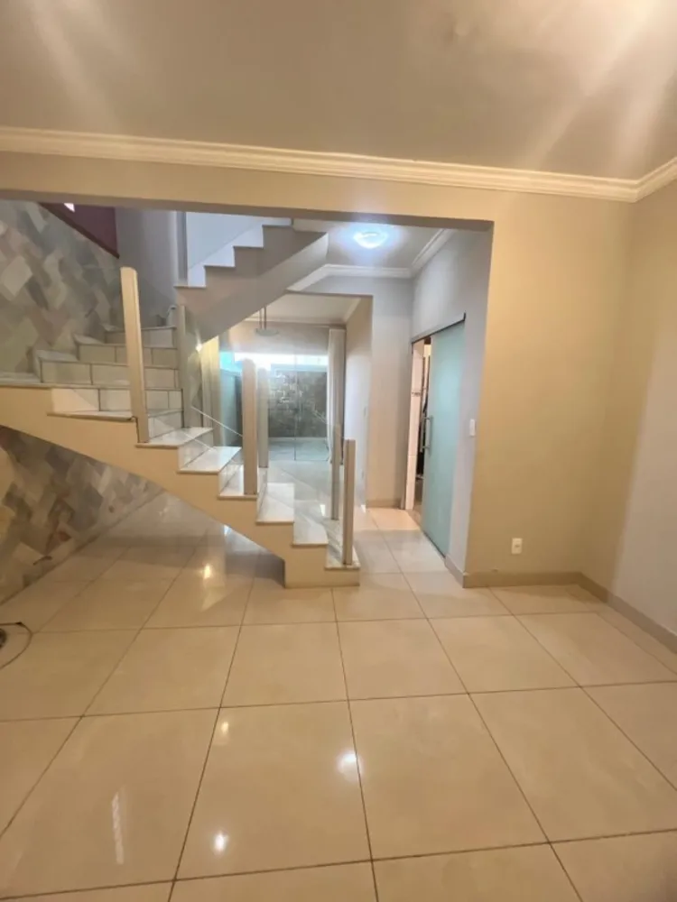 Casa, 3 quartos, 140 m² - Foto 1