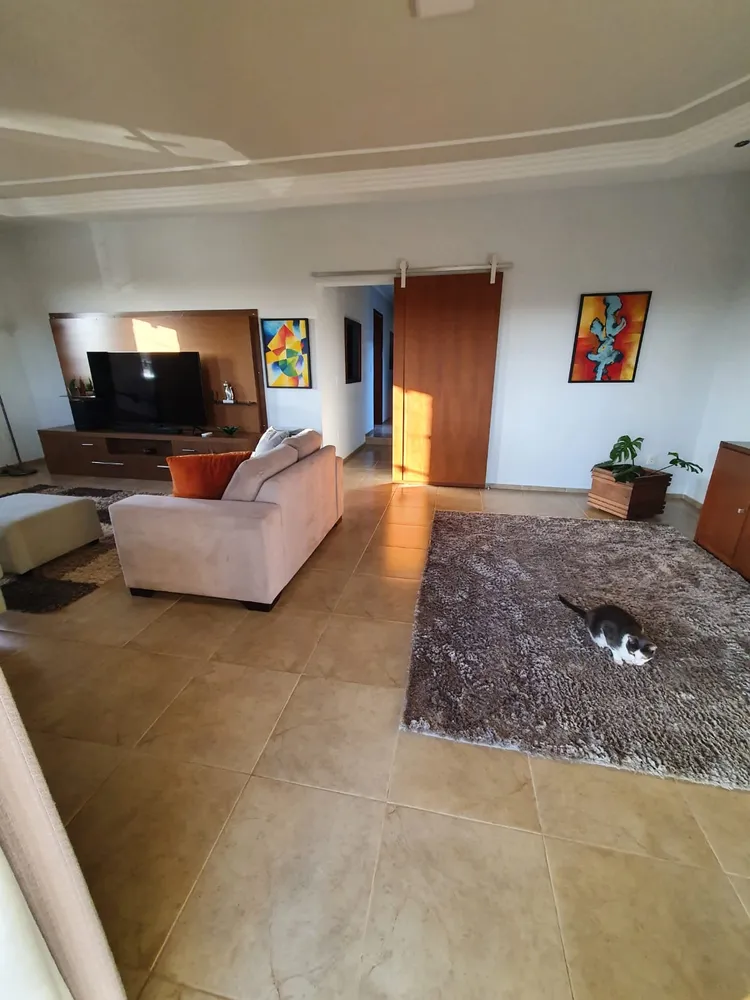 Casa, 3 quartos, 240 m² - Foto 14