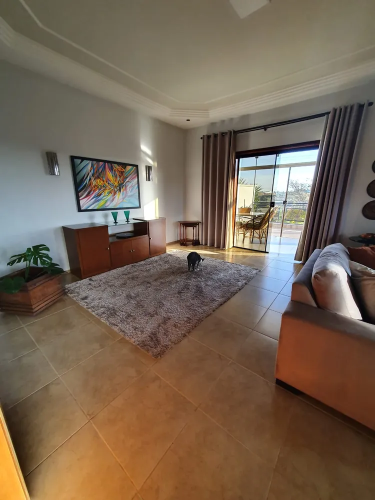 Casa, 3 quartos, 240 m² - Foto 10