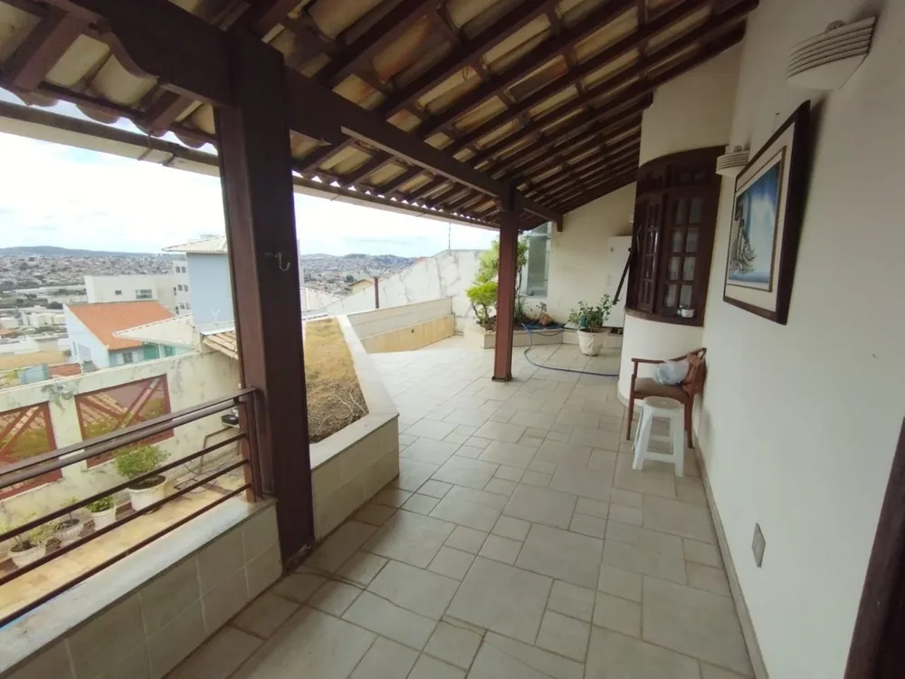 Casa, 3 quartos, 360 m² - Foto 3