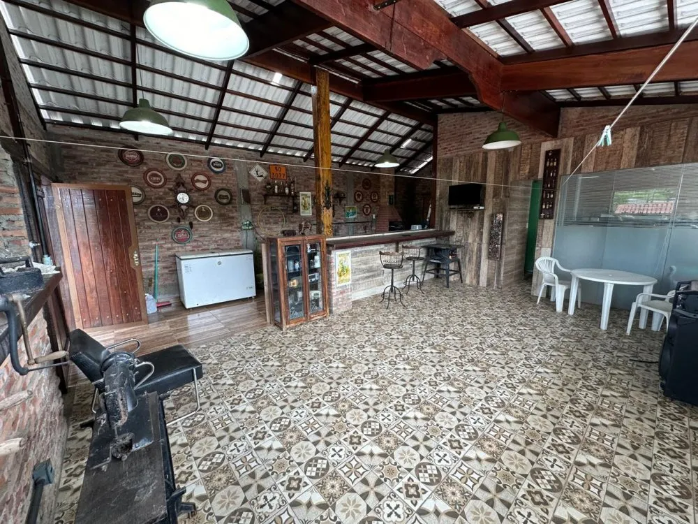 Casa, 3 quartos, 250 m² - Foto 11