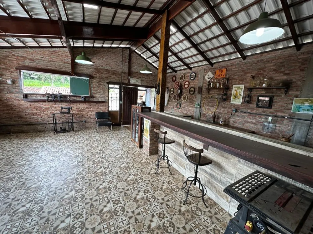 Casa, 3 quartos, 250 m² - Foto 9