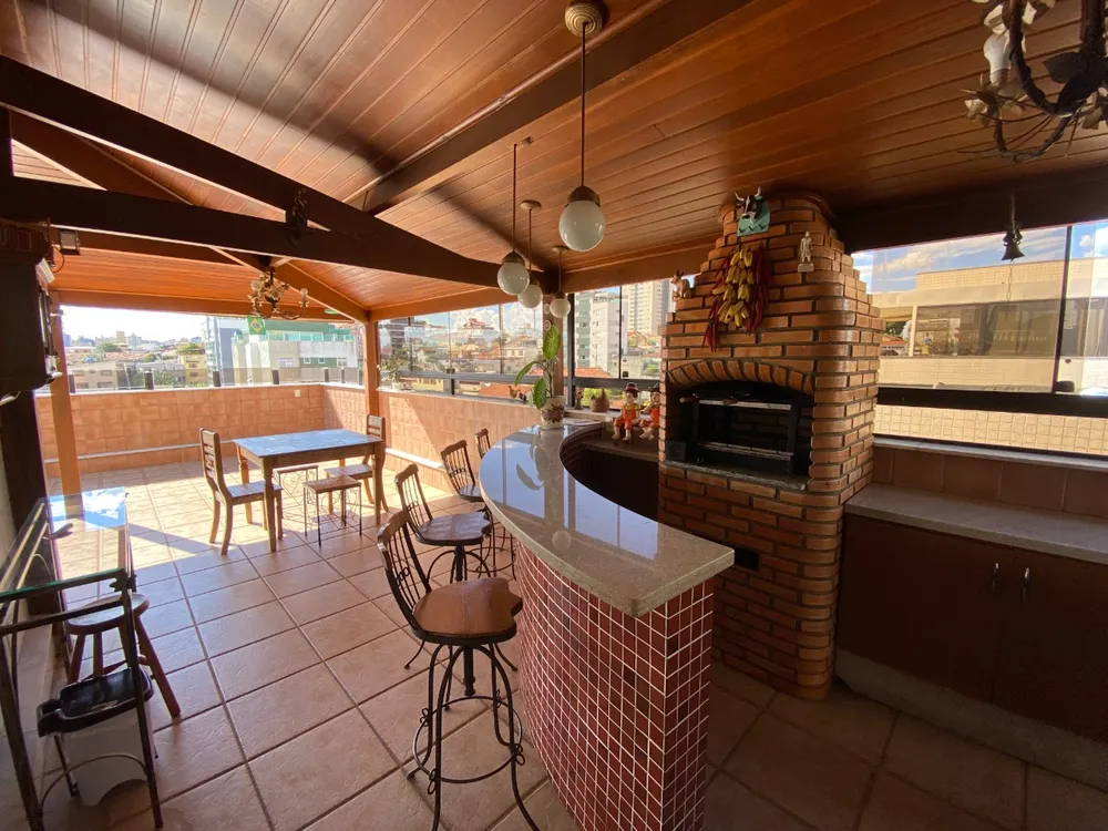 Cobertura, 3 quartos, 190 m² - Foto 1
