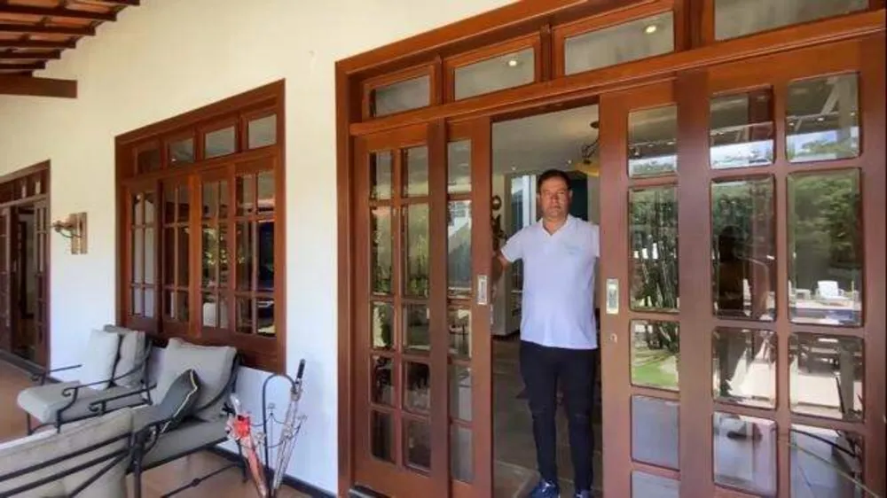 Casa, 4 quartos, 650 m² - Foto 1