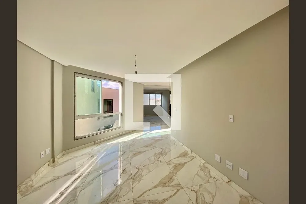Casa, 4 quartos, 220 m² - Foto 1