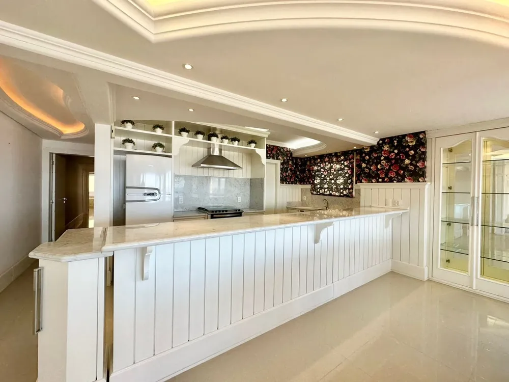 Apartamento, 3 quartos, 305 m² - Foto 11