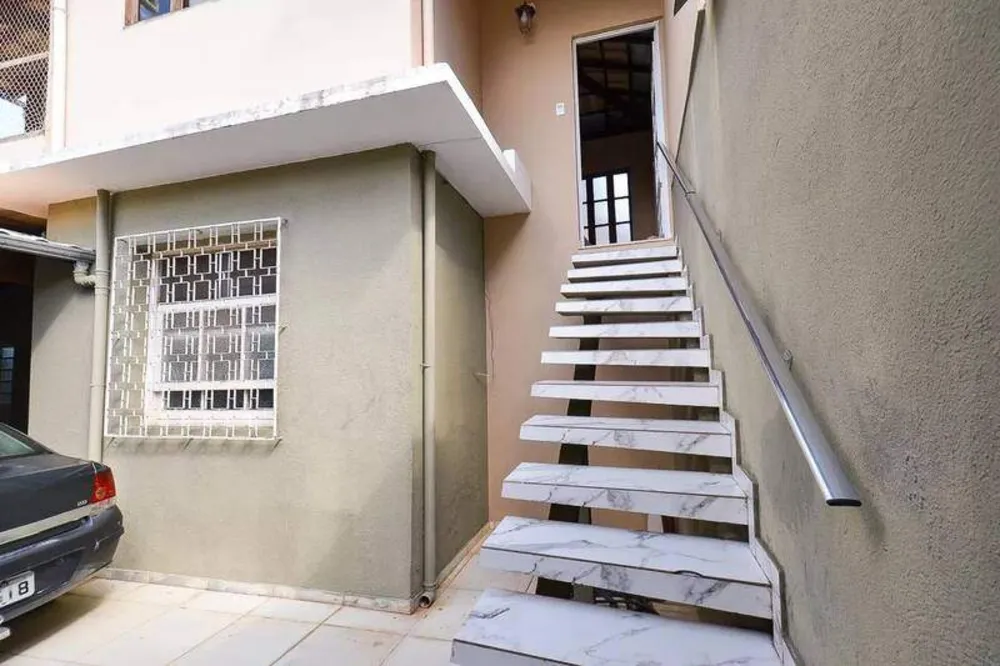 Casa, 6 quartos, 239 m² - Foto 15