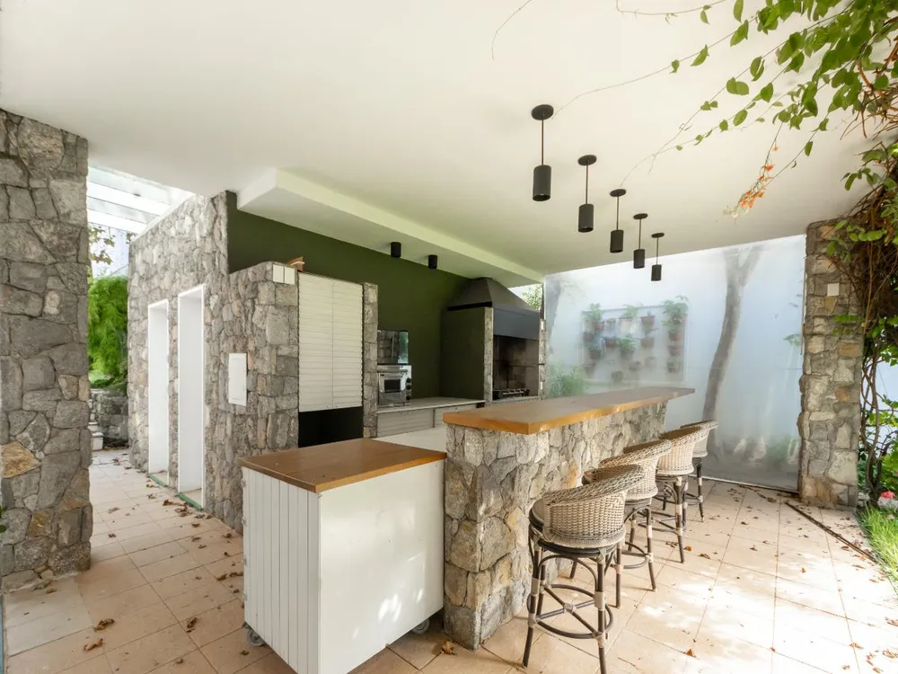 Casa, 4 quartos, 1042 m² - Foto 2