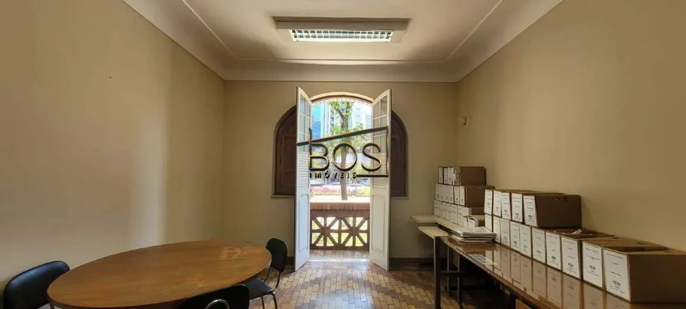 Casa, 10 quartos, 1122 m² - Foto 3