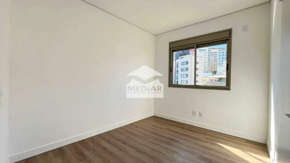 Cobertura, 4 quartos, 253 m² - Foto 5