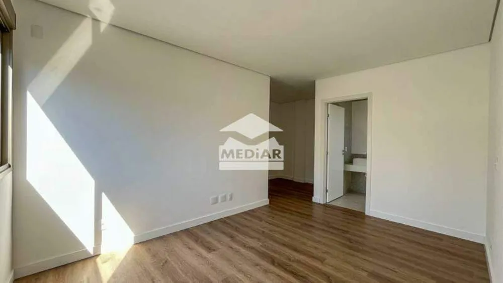 Cobertura, 4 quartos, 253 m² - Foto 4