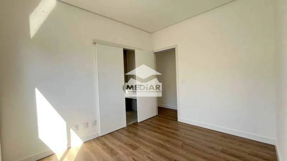 Cobertura, 4 quartos, 253 m² - Foto 2
