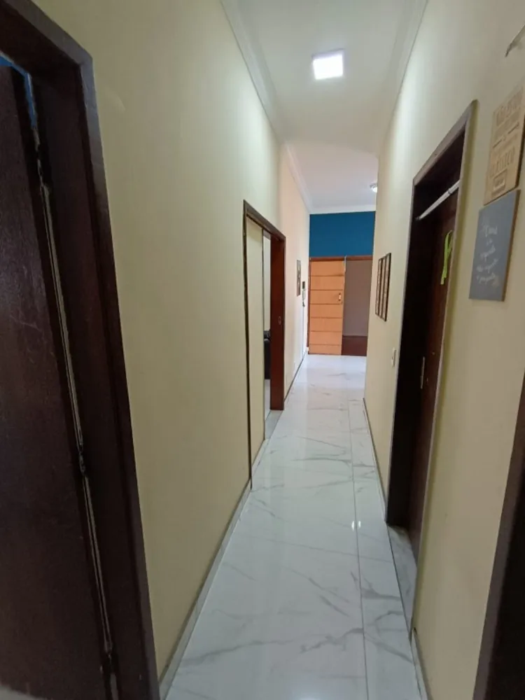 Casa, 7 quartos, 221 m² - Foto 5