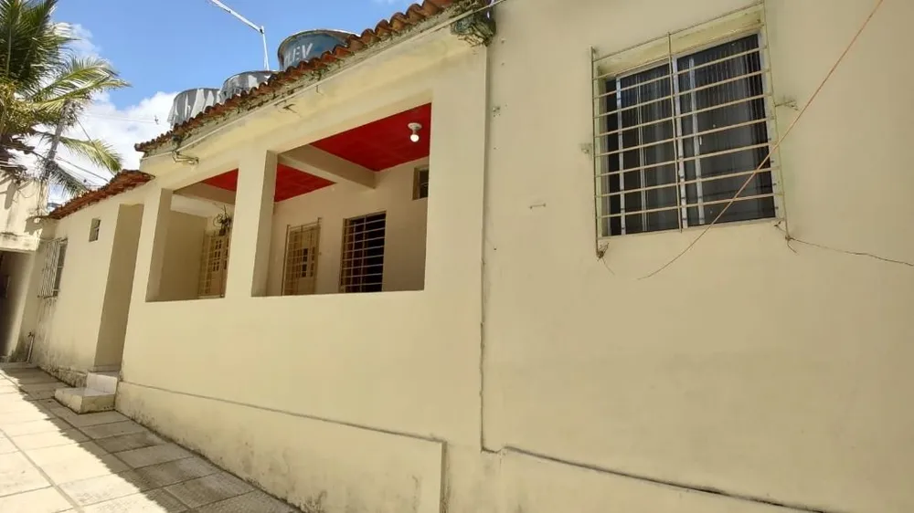 Casa, 4 quartos, 328 m² - Foto 2