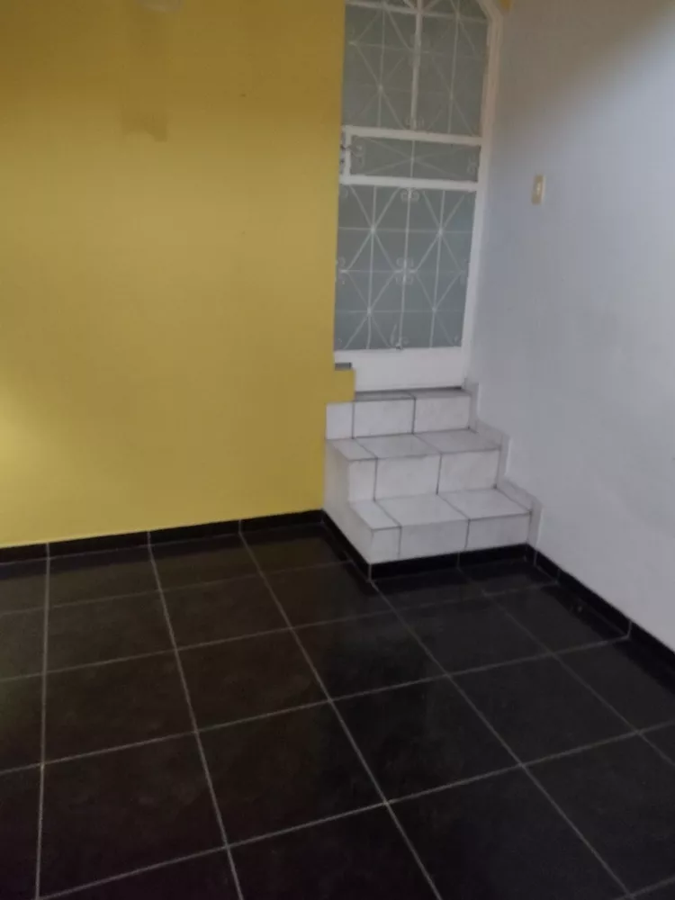 Casa à venda com 3 quartos, 257m² - Foto 7