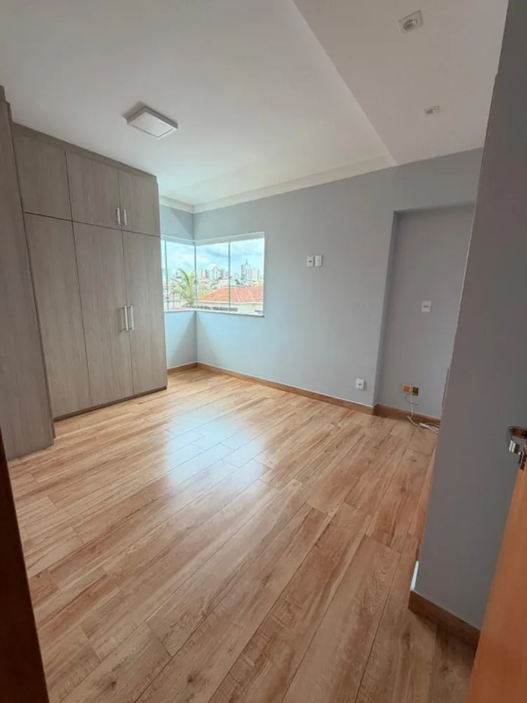 Casa, 3 quartos, 260 m² - Foto 14