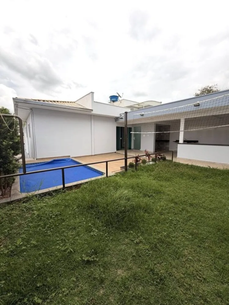 Casa, 3 quartos, 260 m² - Foto 1