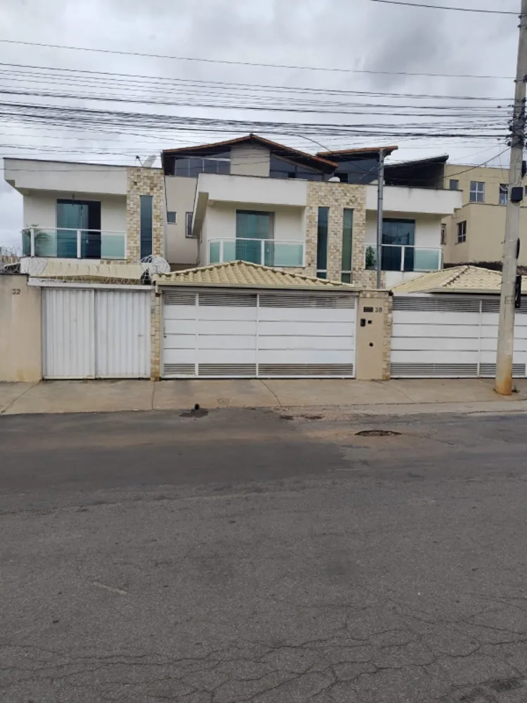 Casa, 2 quartos, 103 m² - Foto 1