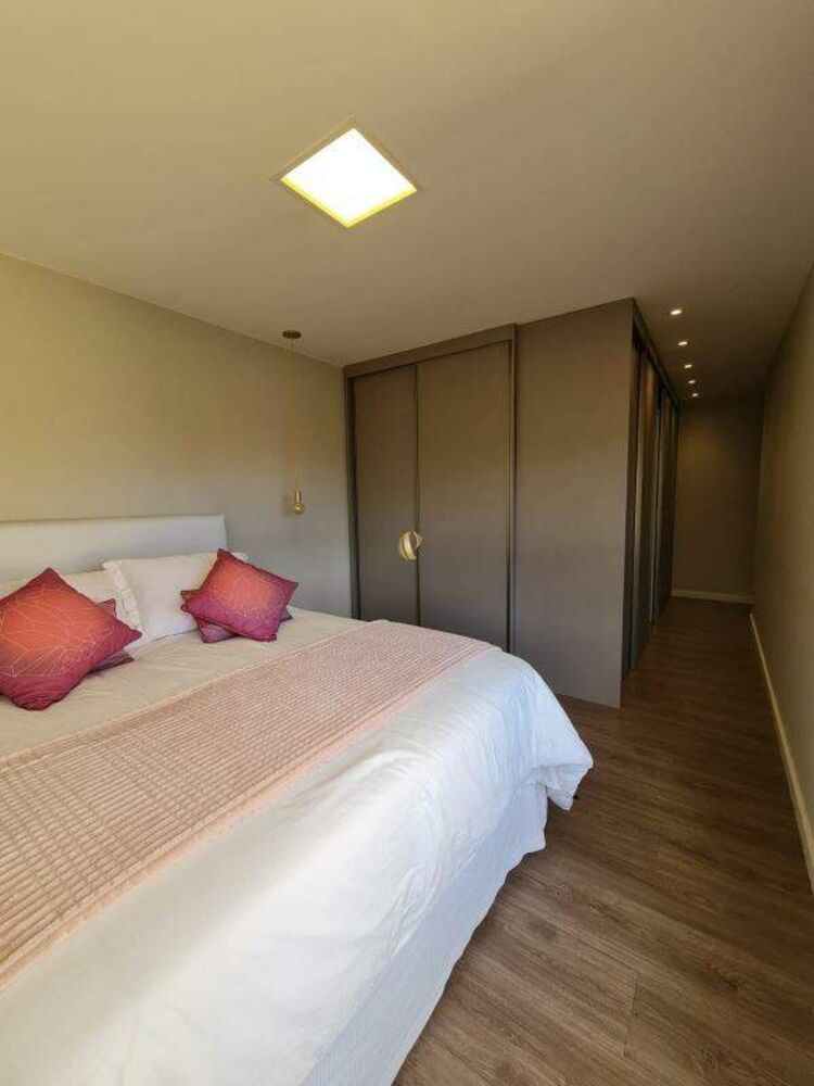 Cobertura à venda com 4 quartos, 326m² - Foto 2