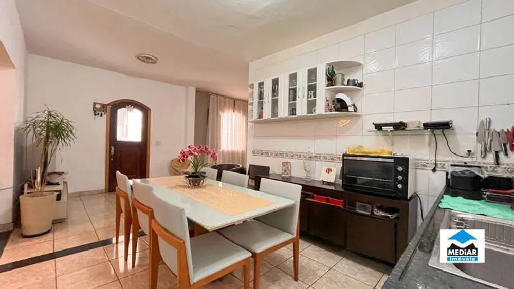 Casa, 5 quartos, 395 m² - Foto 2