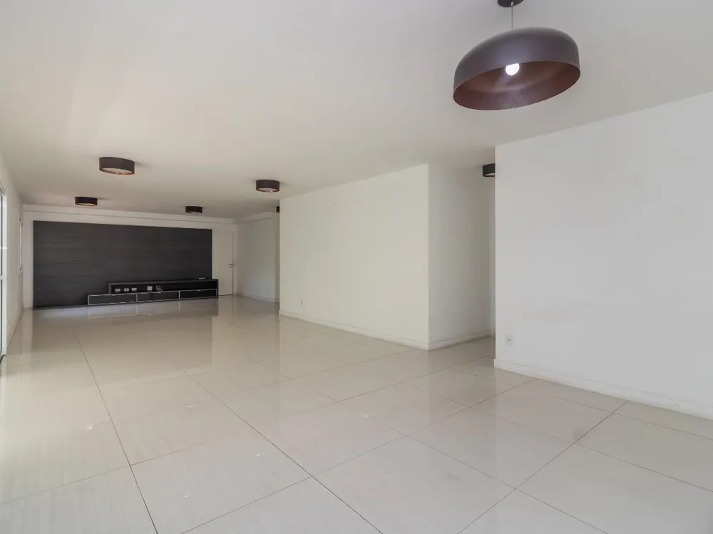 Apartamento, 3 quartos, 210 m² - Foto 11