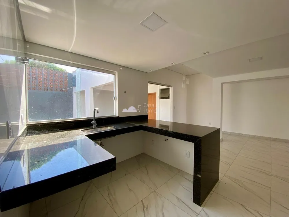 Casa, 3 quartos, 240 m² - Foto 7