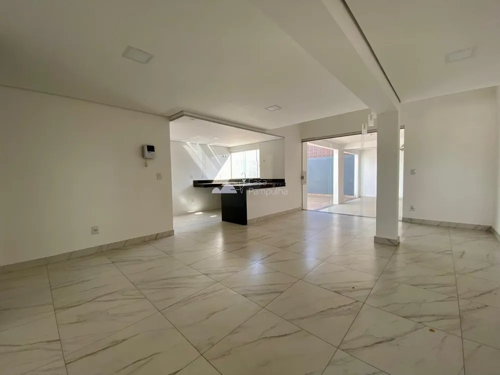 Casa, 3 quartos, 240 m² - Foto 3