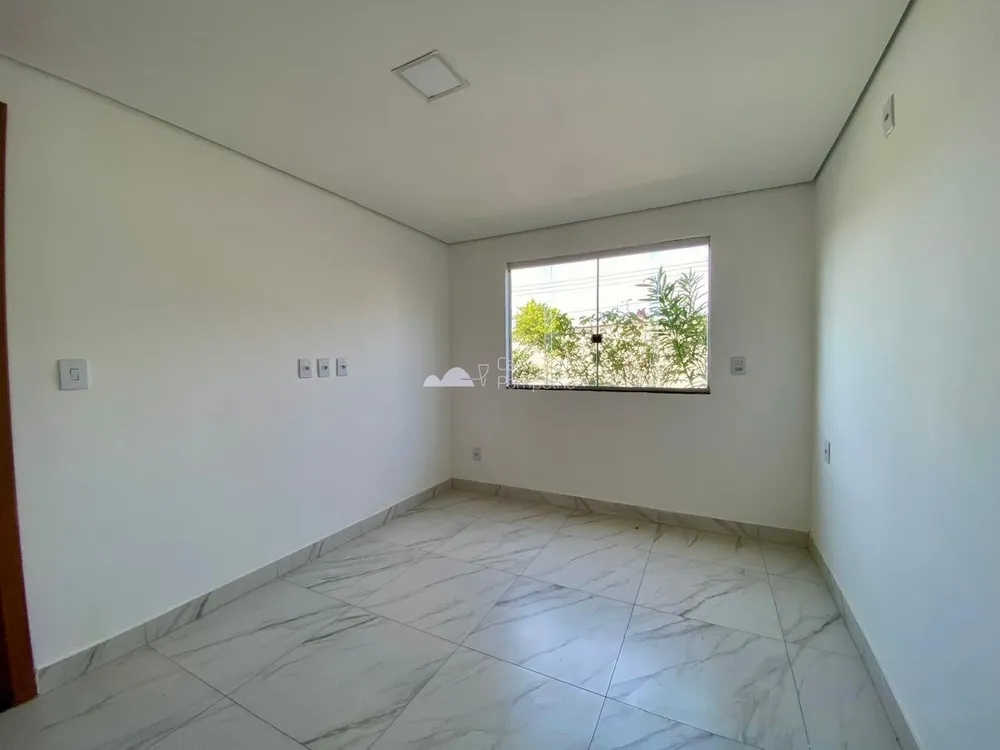 Casa, 3 quartos, 240 m² - Foto 10