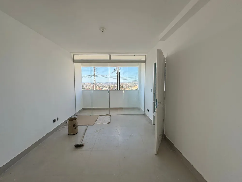 Apartamento, 3 quartos, 140 m² - Foto 2