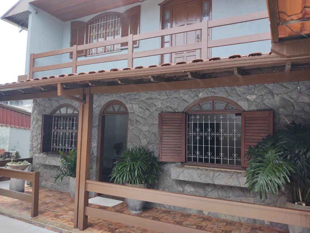 Casa, 4 quartos, 360 m² - Foto 1