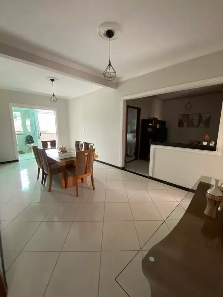 Casa, 3 quartos, 360 m² - Foto 2