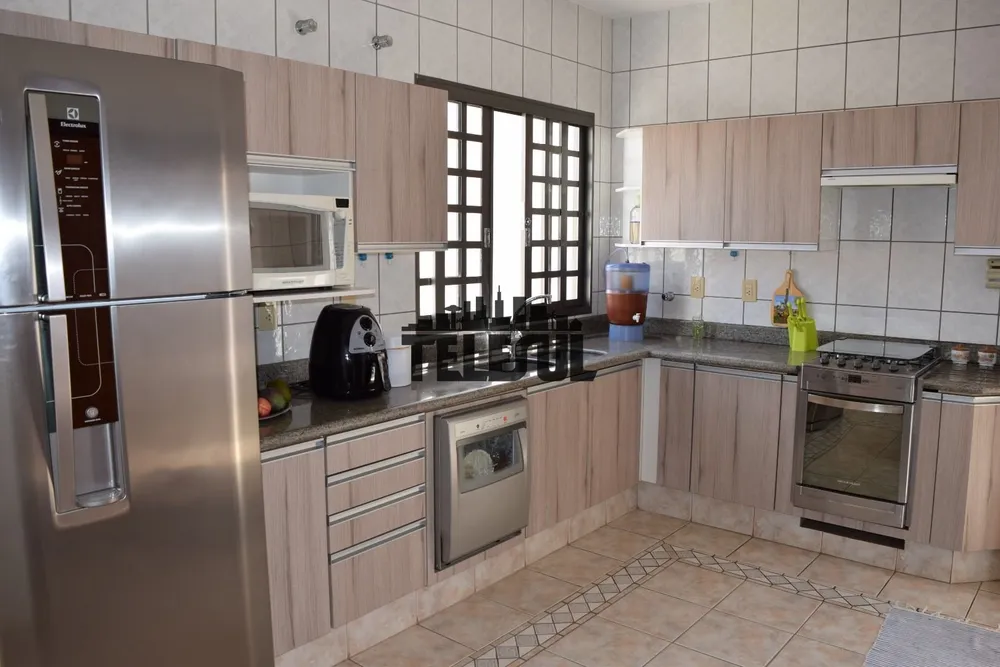 Casa, 3 quartos, 320 m² - Foto 10