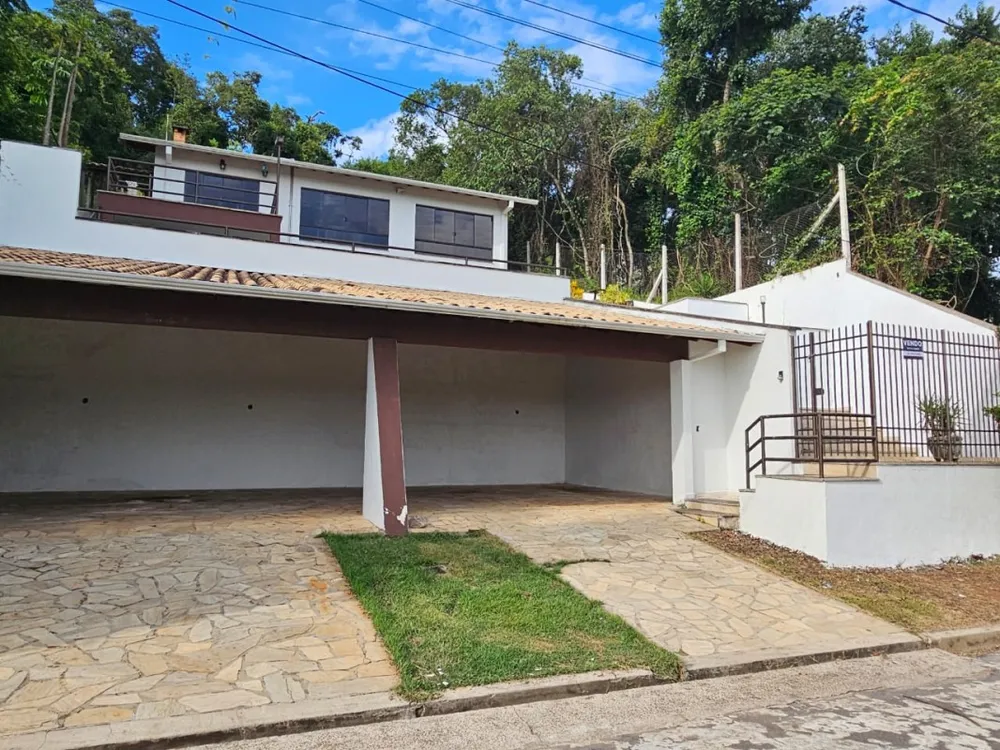 Casa, 3 quartos, 131 m² - Foto 1