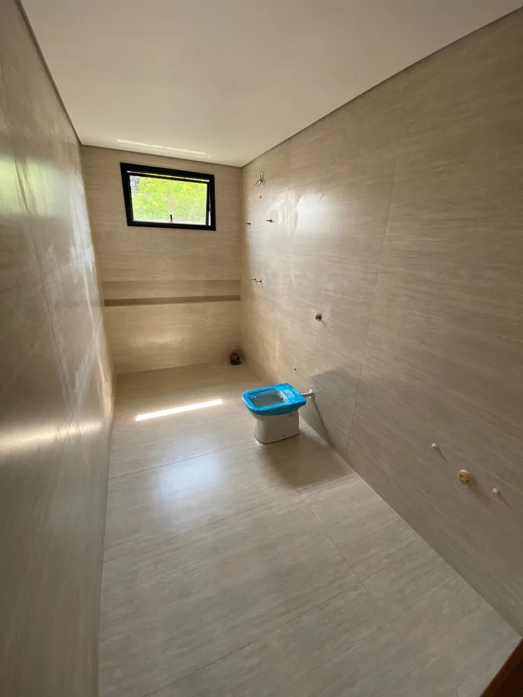 Casa, 4 quartos, 272 m² - Foto 1