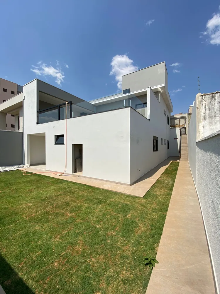 Casa, 4 quartos, 272 m² - Foto 6