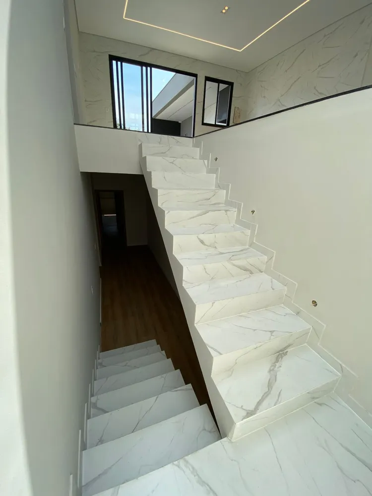 Casa, 4 quartos, 272 m² - Foto 4