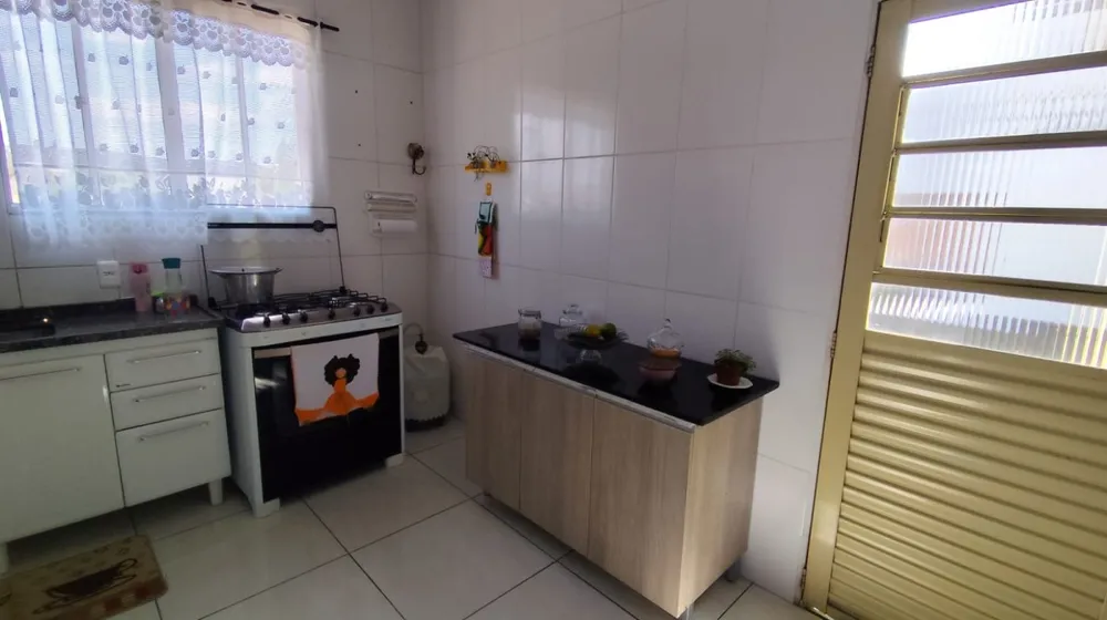 Casa, 4 quartos, 180 m² - Foto 8