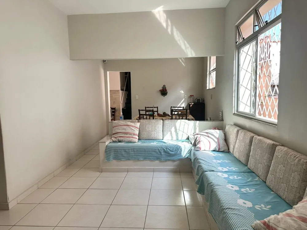 Casa, 4 quartos, 167 m² - Foto 2