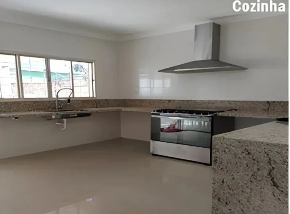 Casa, 2 quartos, 1000 m² - Foto 2