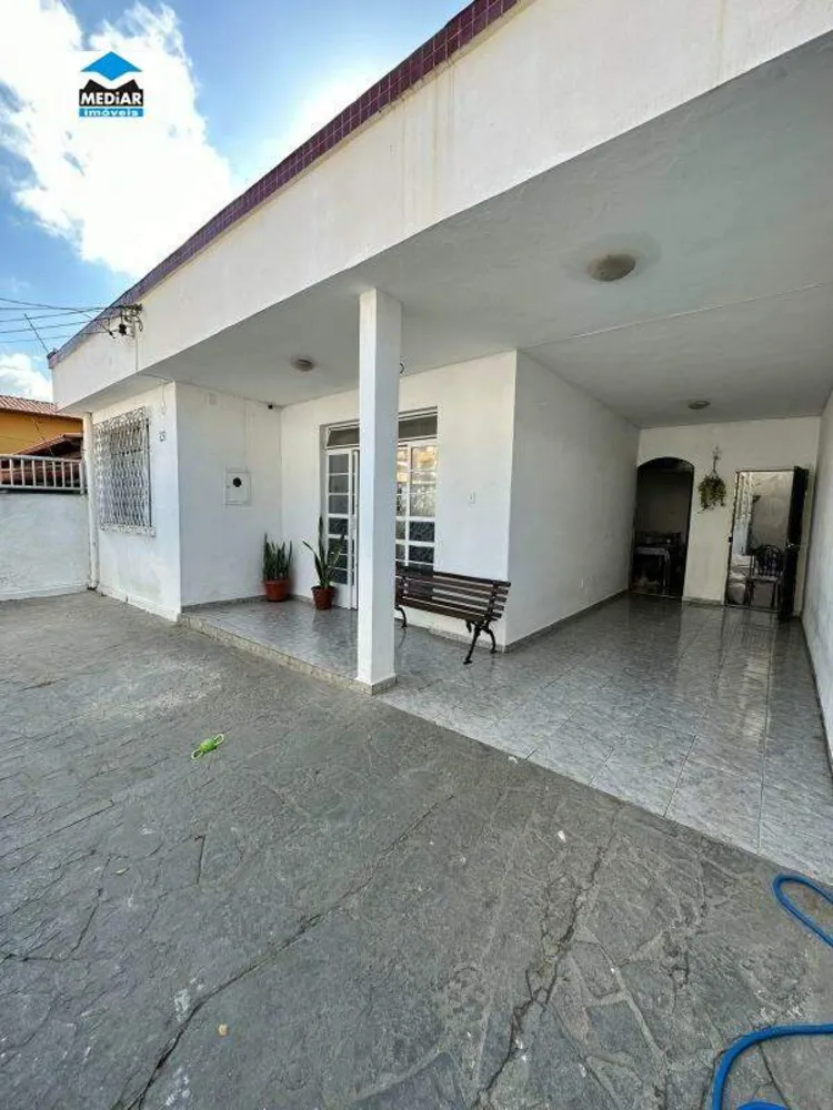 Casa, 3 quartos, 200 m² - Foto 9