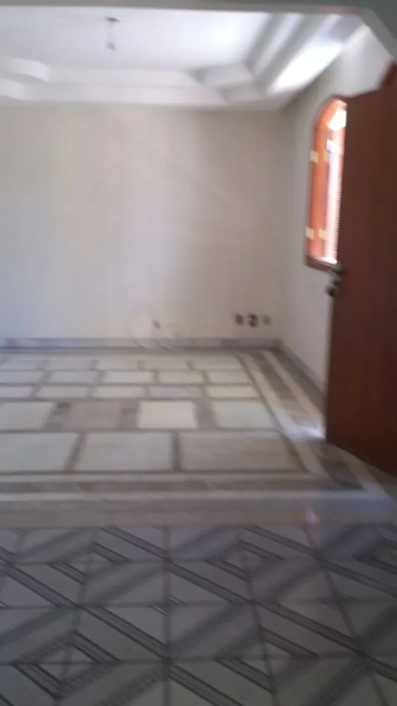 Casa, 5 quartos, 161 m² - Foto 2